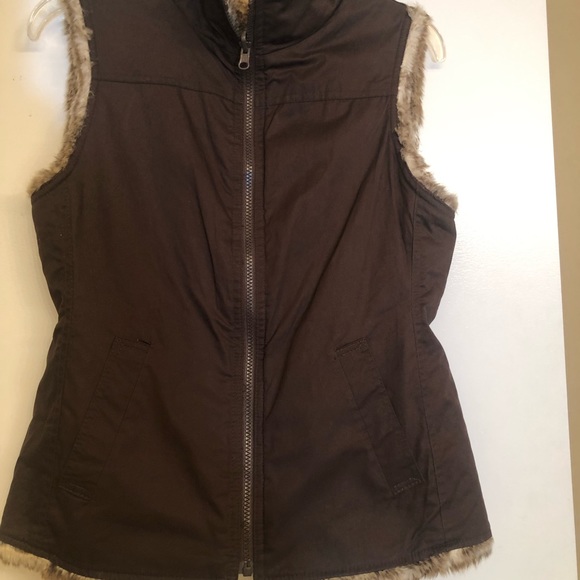 Gap Reversible vest jacket NWOT - Picture 3 of 6